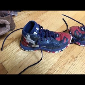 Stephen Curry boys basketball sneakers.